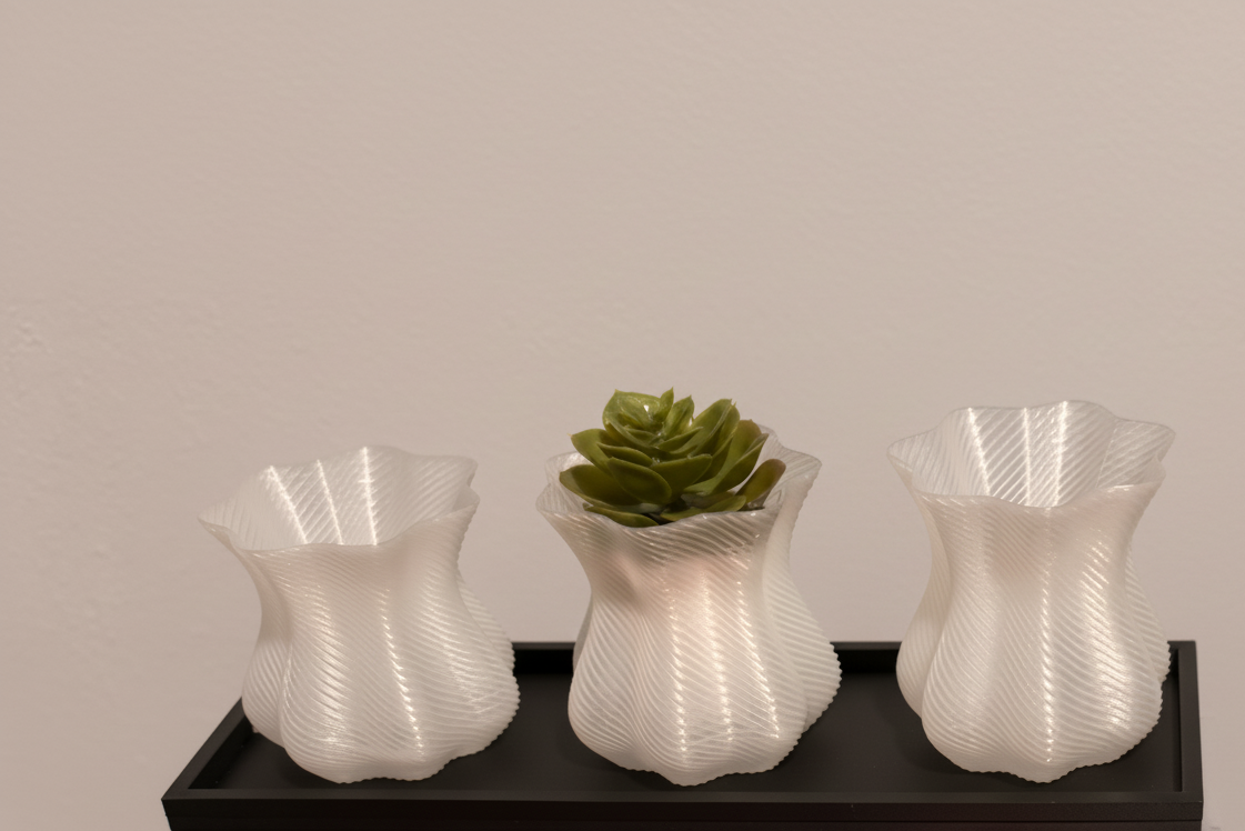 Viral Cloud Mini Planter Set - Spring Collection (Set of 3 with Black Tray)